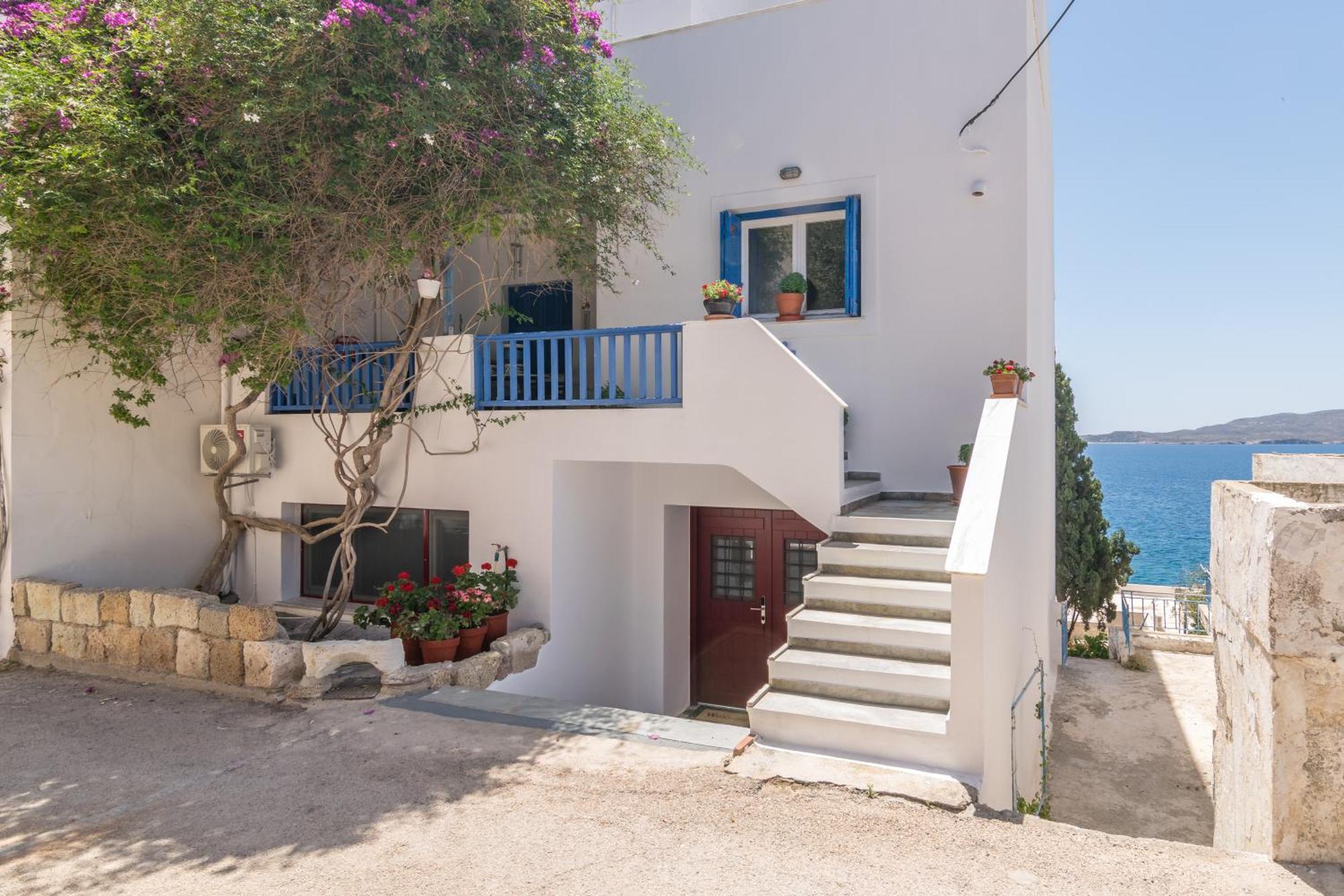 Vitalis Residences - Haven Suites Adamantas  Exterior foto